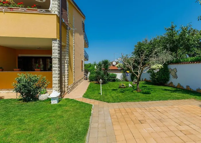 Tiziana-4 By Interhome *
