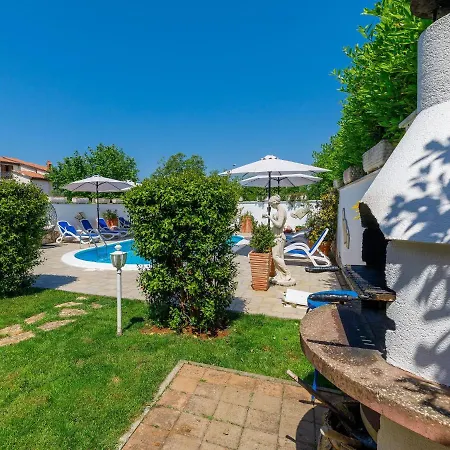 Tiziana-4 By Interhome Apartman *